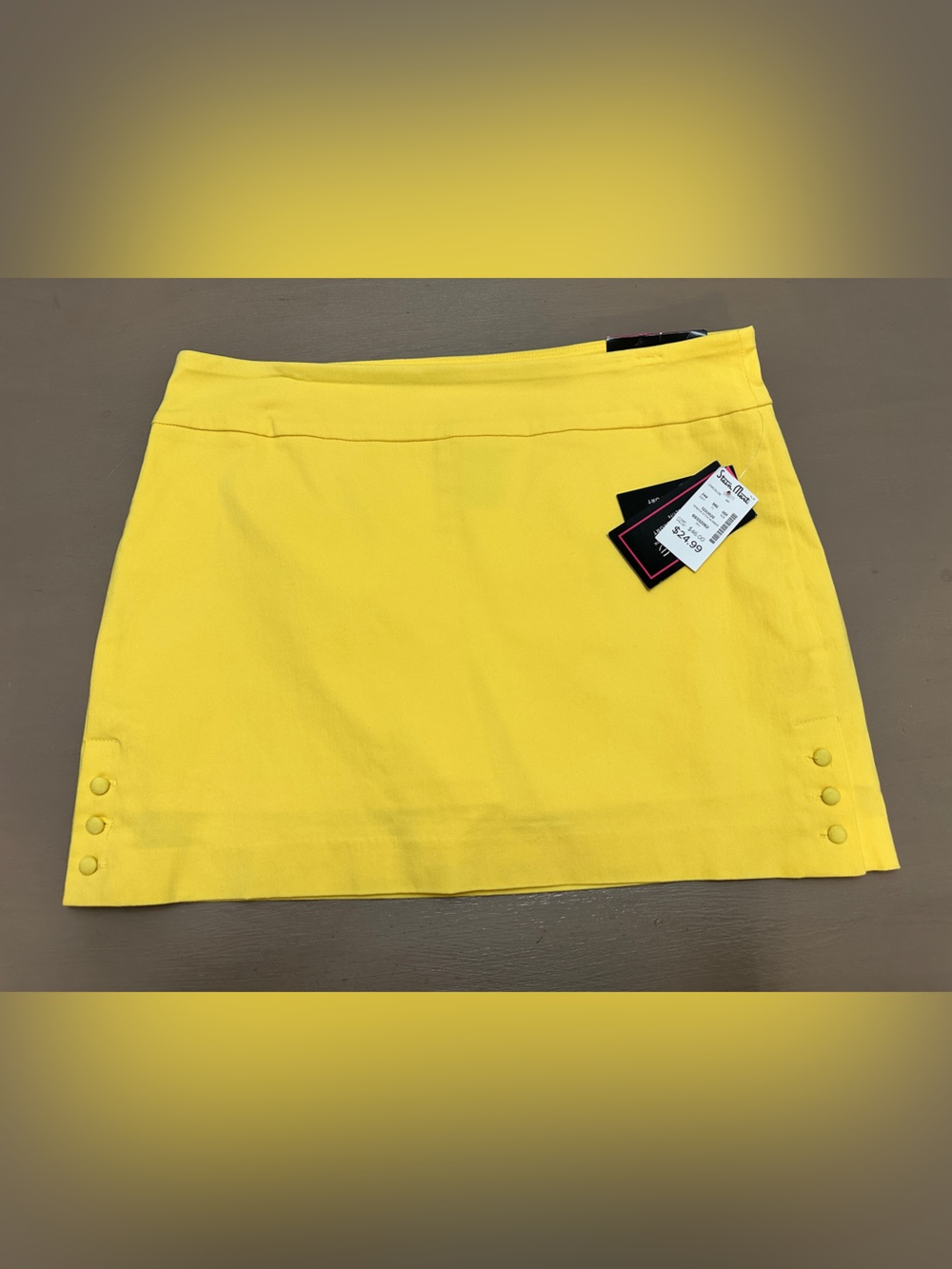 Attyre New York Katherine Petite Skort Yellow Size 14P NWT Button Detail Stretch